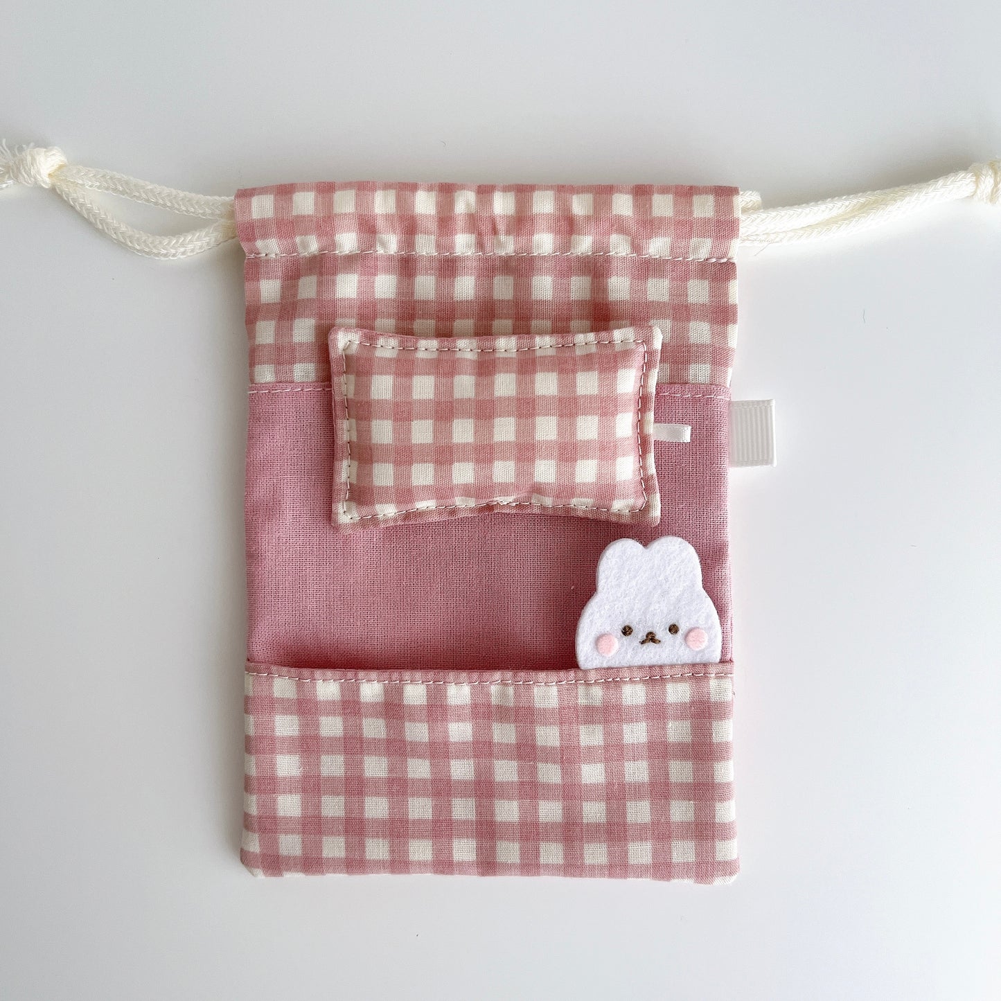 パムとタルトのおふとん巾着