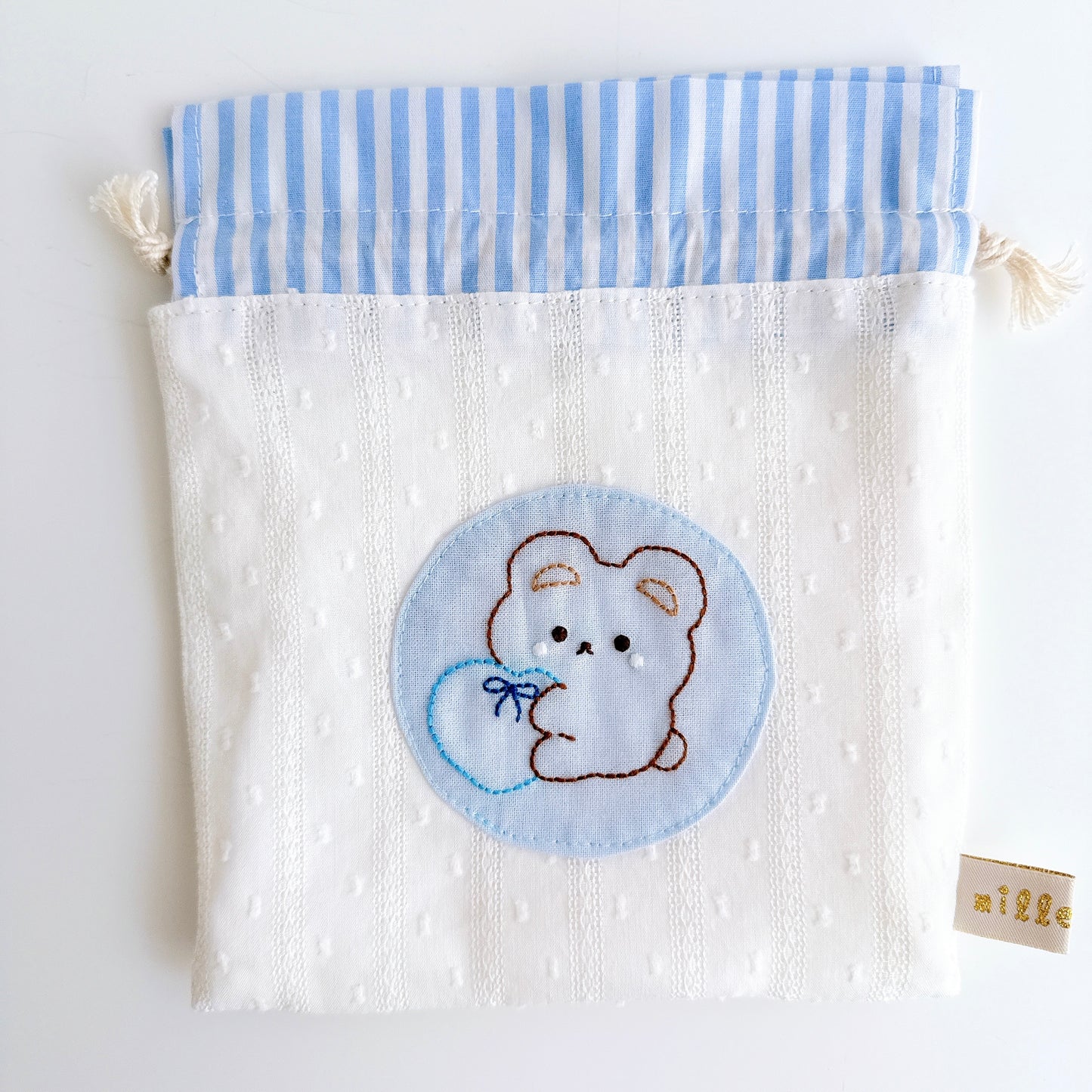 切り替え巾着刺繍ポーチ
