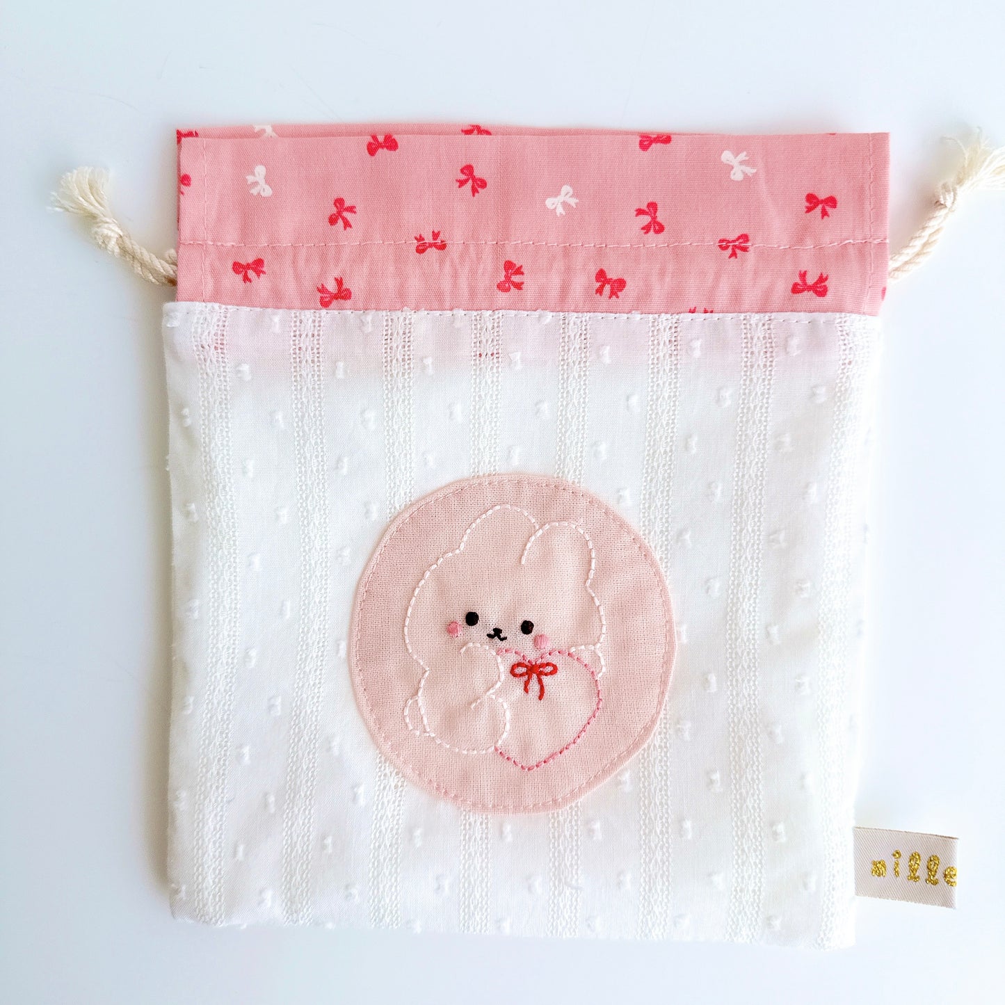 切り替え巾着刺繍ポーチ