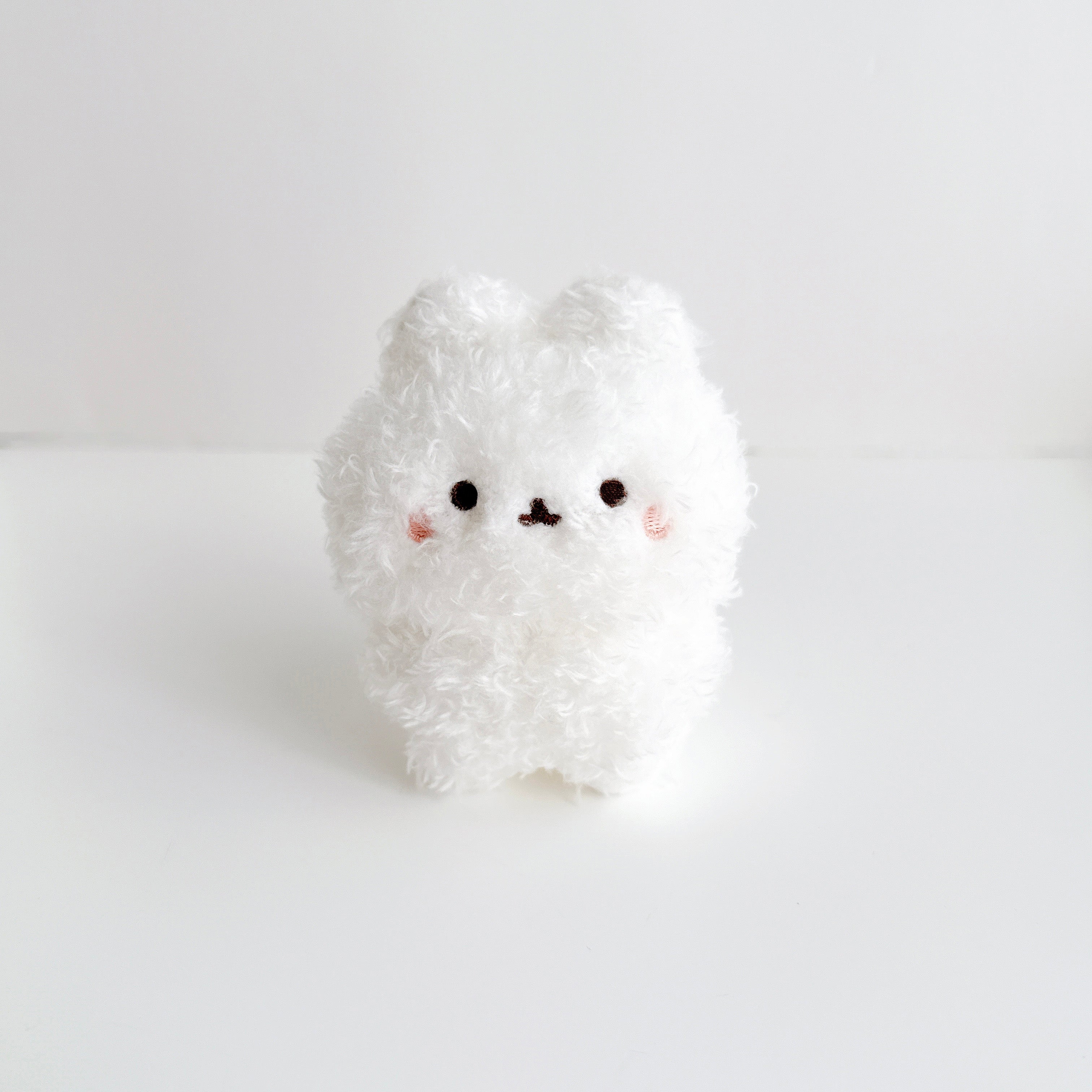 パムとタルトの手のひらぬいぐるみ